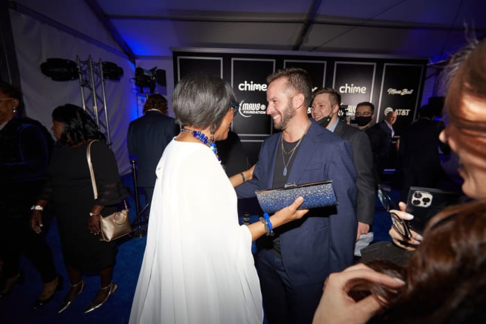 JG - MavsBall22 - 22715